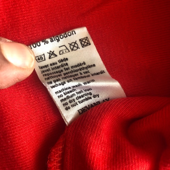 Lacoste Girls Size 38 (6) (XS-S) Red V-Neck T-Shirt Short Sleeves Logo Casual - Picture 5 of 15